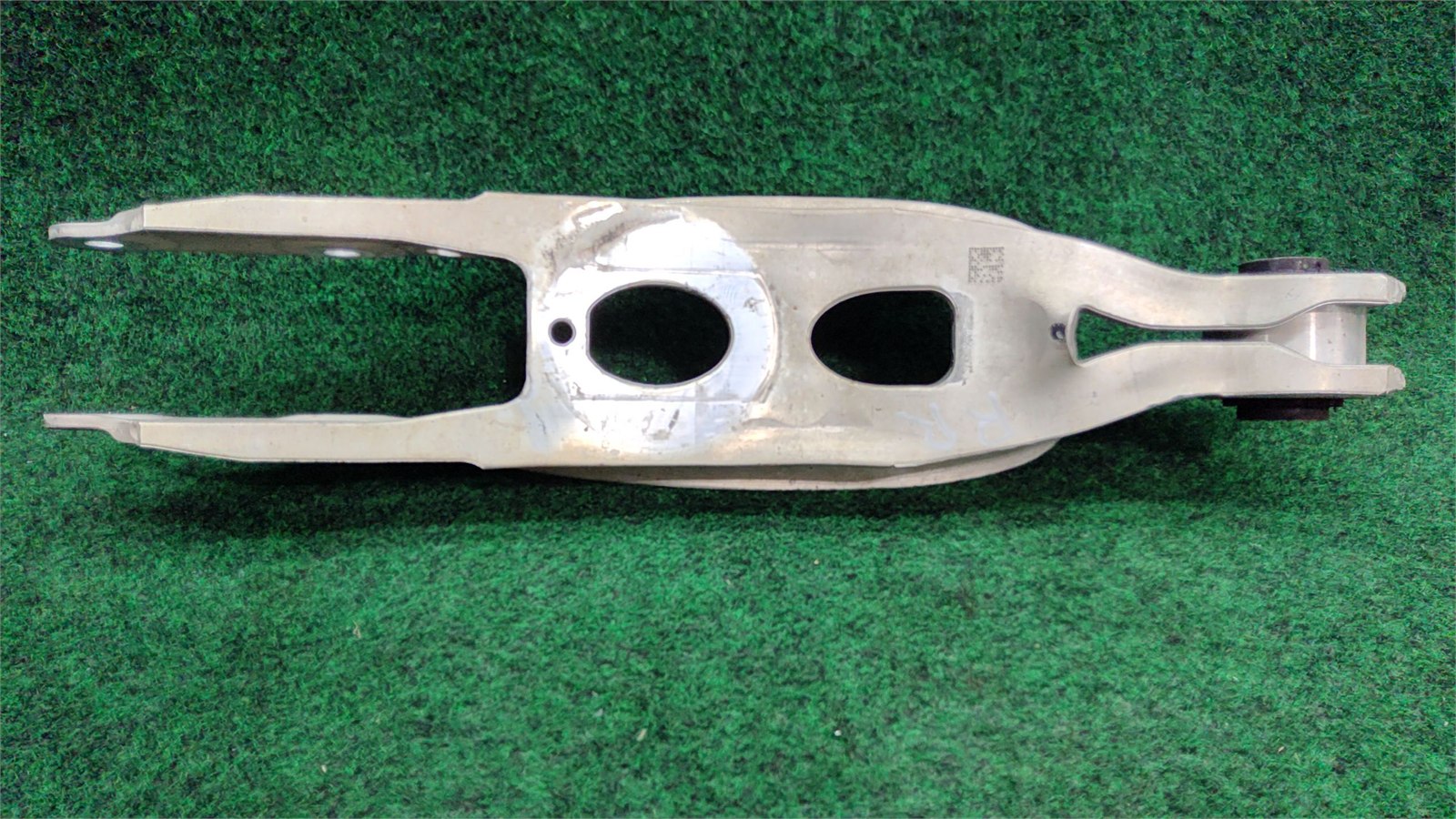 2017-2019 Audi A4 Left / Right Rear Spring Arm Lower Arm 69k Mls Oem 8w0505311h