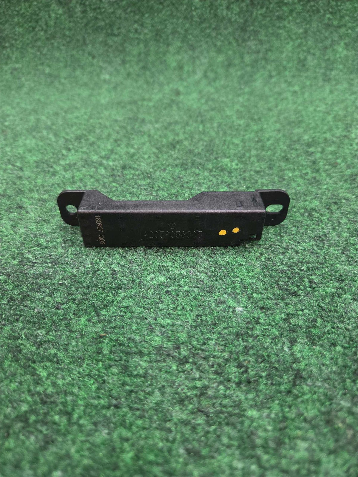 2016-2019 Mercedes Benz Glc 300 Keyless Entry Antenna Receiver Oem A2059053005