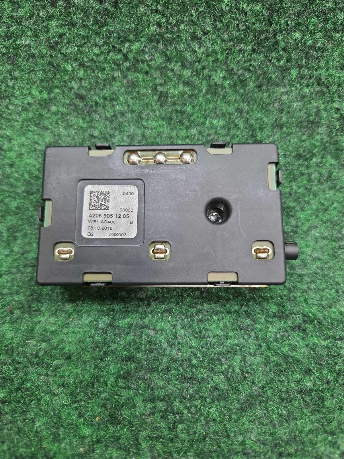 2016-2019 Mercedes Benz Glc 300 Telephone Antenna Control Unit Oem A2059051205