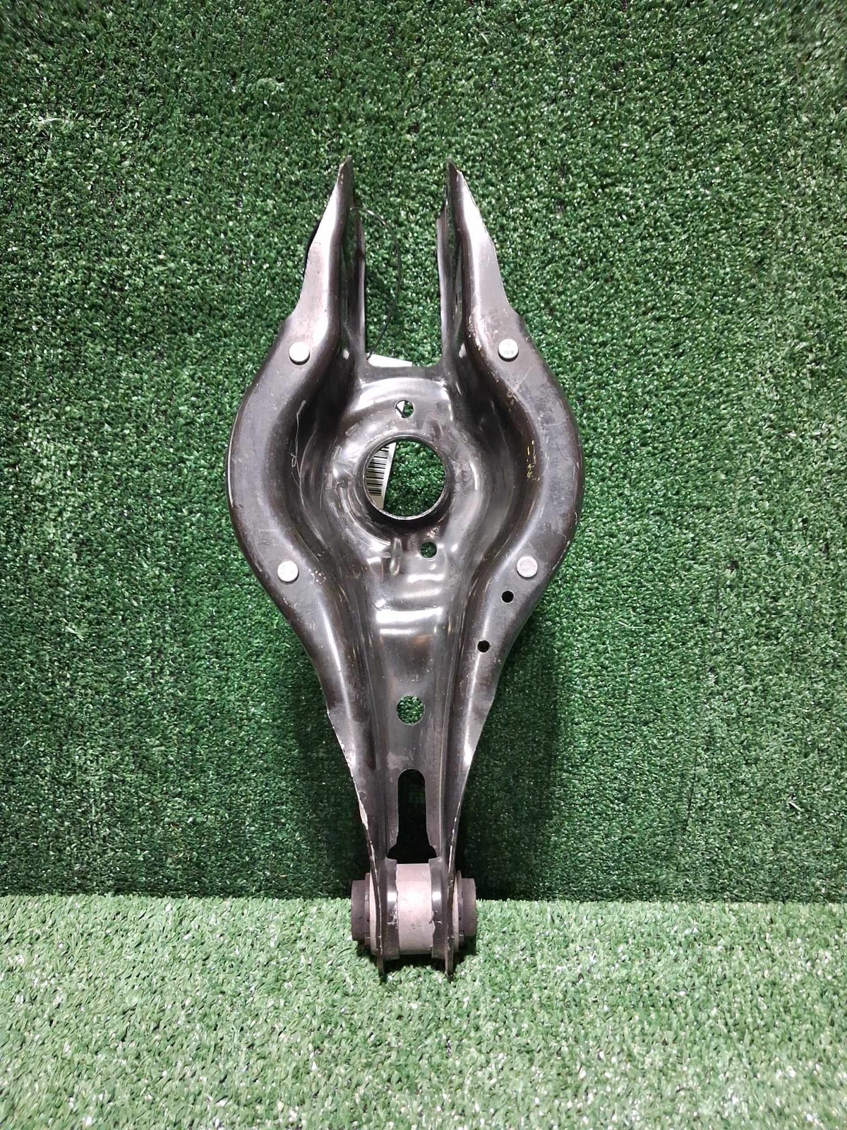 2019-2024 Bmw 330i Suspension Control Arm Rear Left Oem 33326884694 31106879659