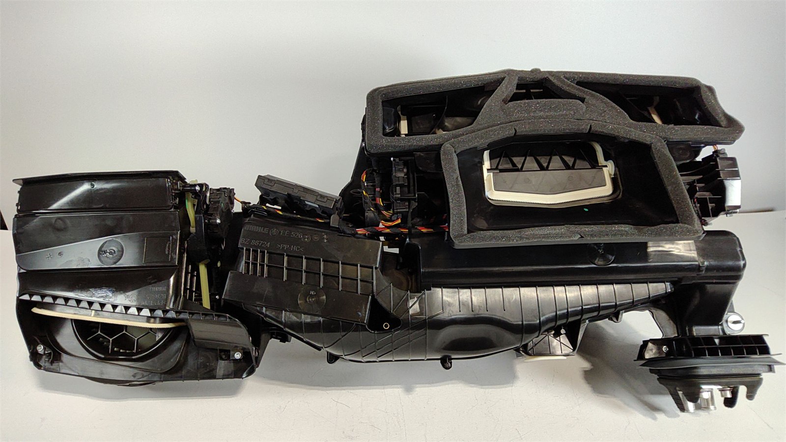 2019-2025 BMW X5 HVAC A/C Heater Evaporator Core Case OEM 64115B3A5E0