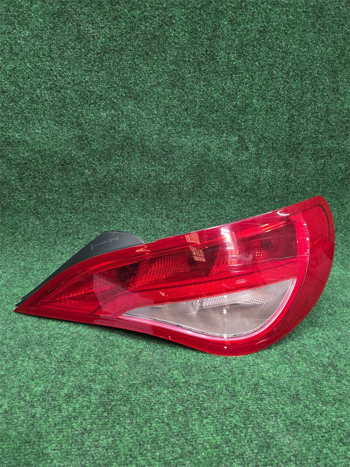 2014-2019 Mercedes Benz Cla 250 Rear Right Tail Light Oem A1179060201