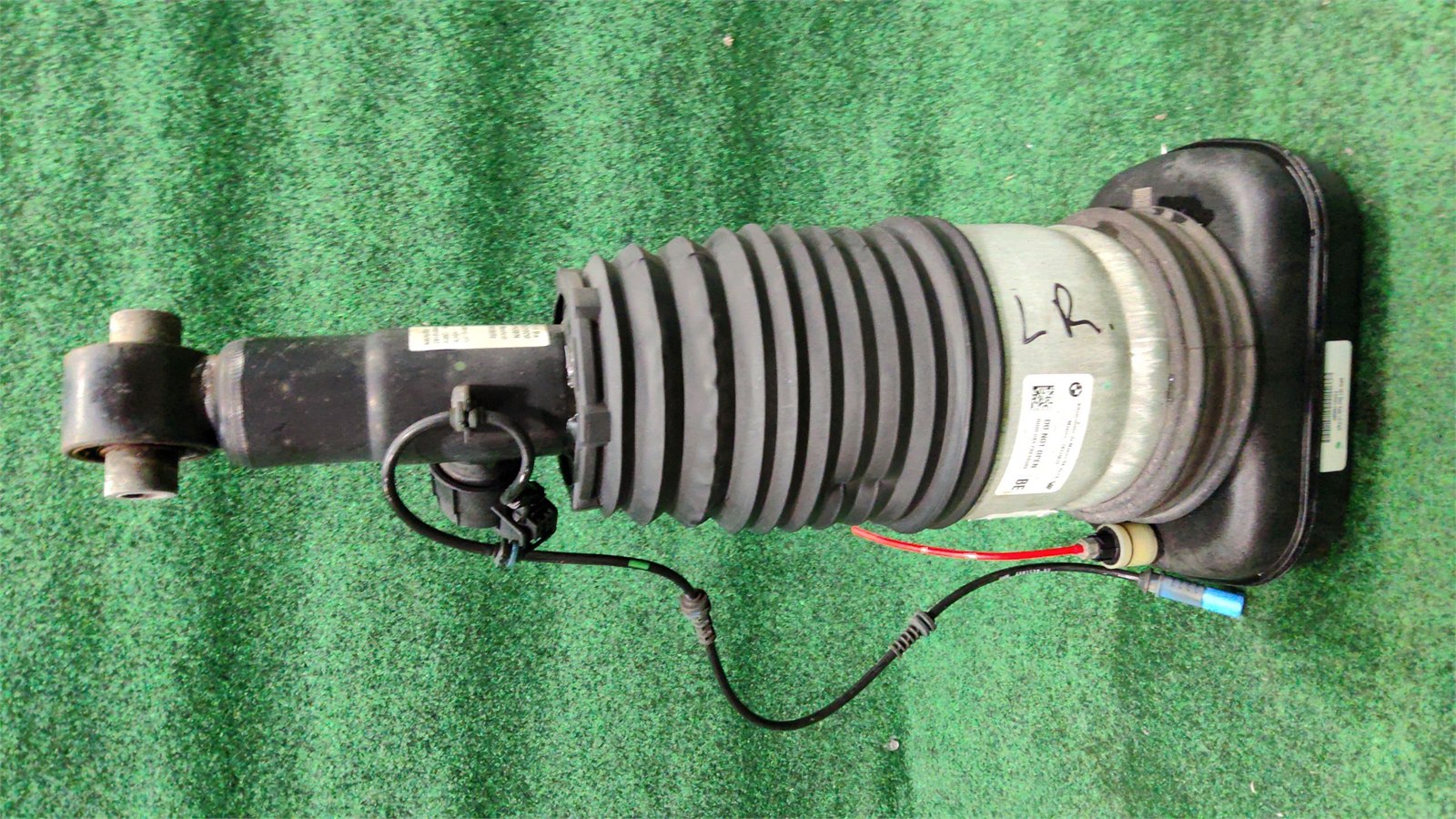 2017-2022 Bmw X7 Air Spring Strut Left Rear Lh Oem 37106869039 Original