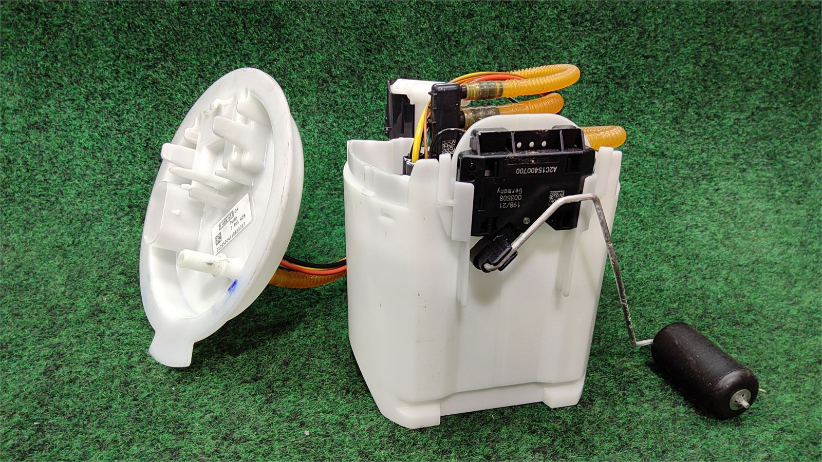 2019-2023 BMW X5 Electric Fuel Pump Fuel Tank Sending Unit OEM 16119468618
