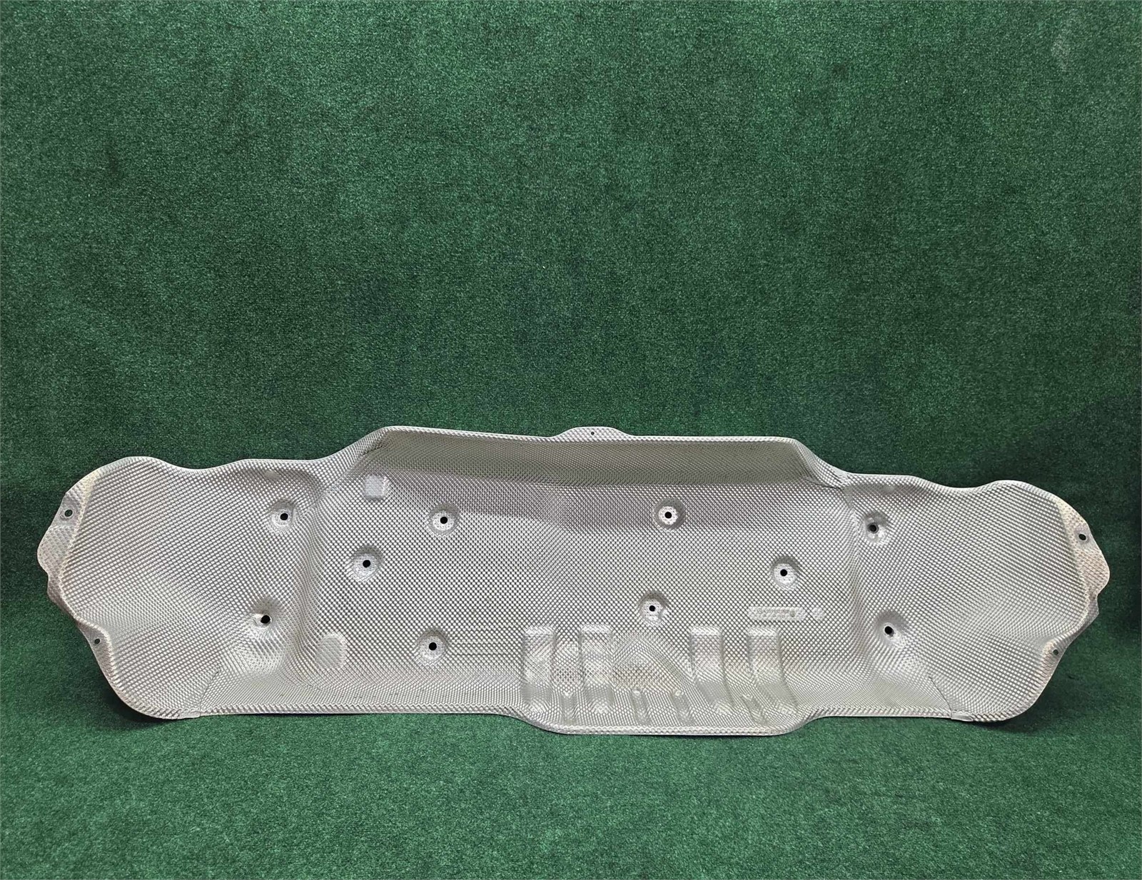 2016-2019 Mercedes Benz Glc 300 Rear Muffler Heat Shield Oem A2536820500