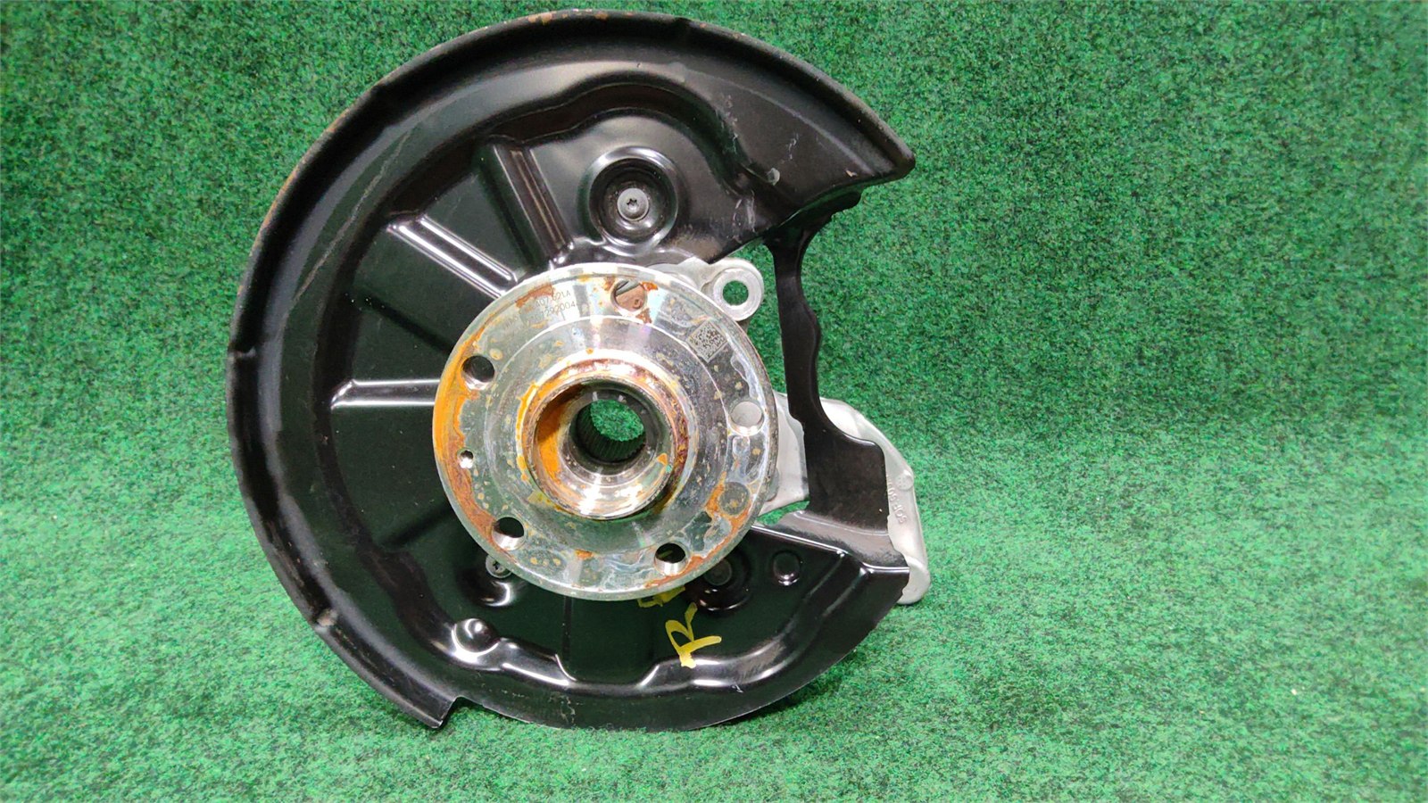 2019-2025 Audi Q3 Rear Right Wheel Bearing Housing Knuckle 1k Mls Oem 5qf505436h