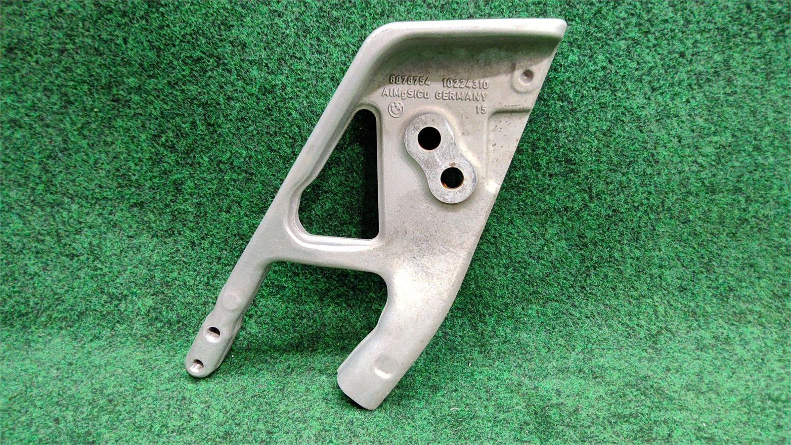 2019-2023 Bmw X5 Right Front Brace Crash Wedge Oem 31106878754