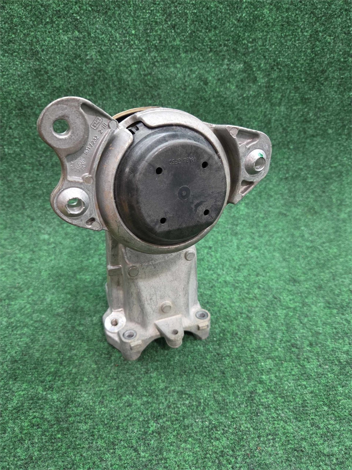 16-2019 Mercedes Glc 300 Left Front Mount 49k Mls Oem A2532401000 / A2742234404