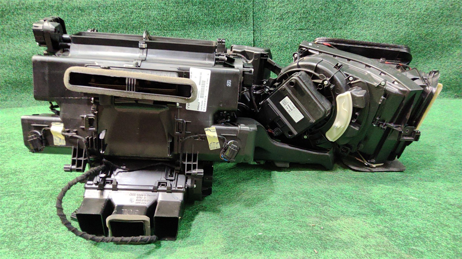 21-2024 Audi A4 A/c Air Distribution Housing Oem 4m1820024b 4m0820356 4m0820511