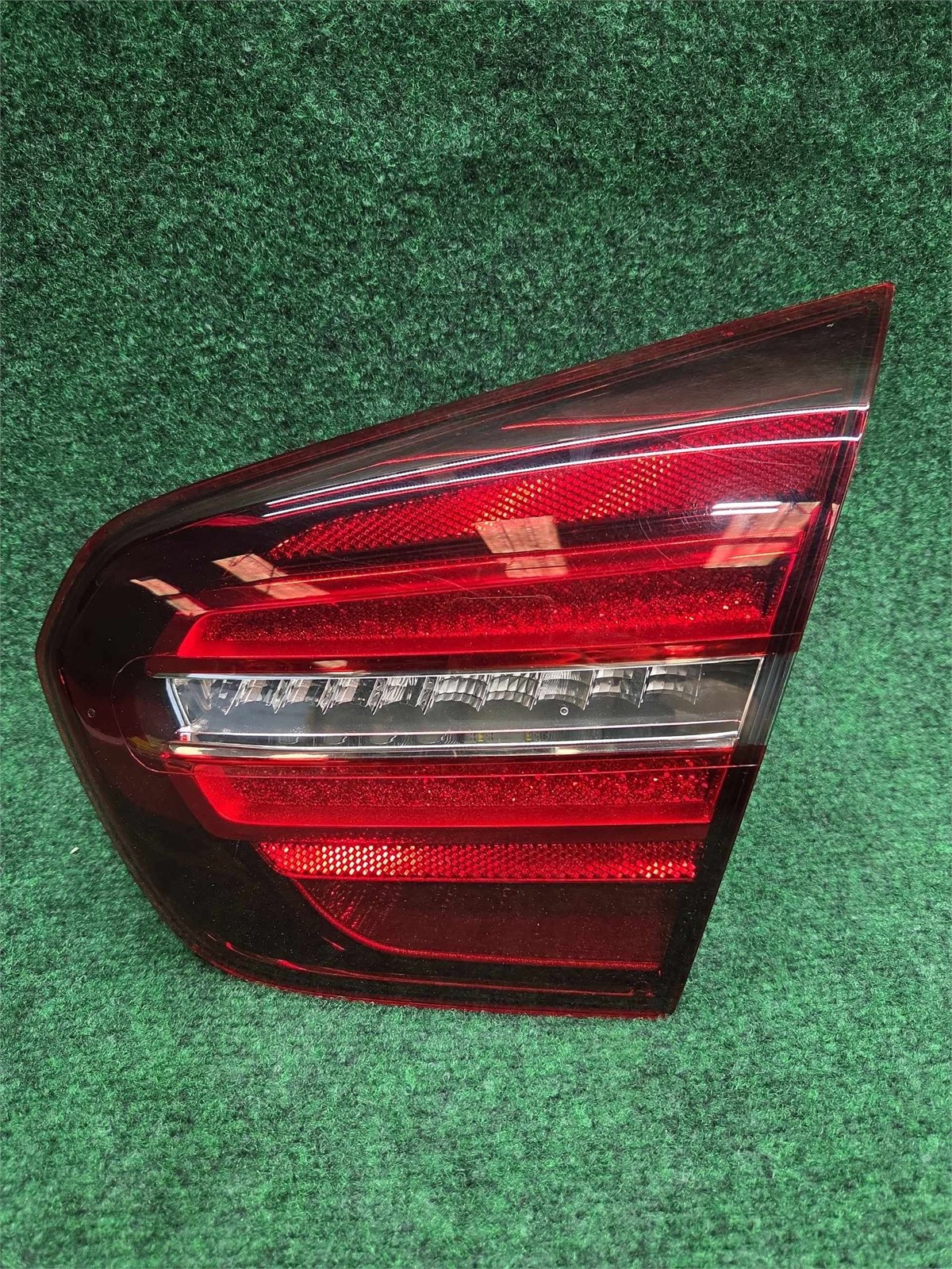 2015-2020 Mercedes Gla 250 Right Rear Liftgate Tail Light Asmbly Oem A1569060201