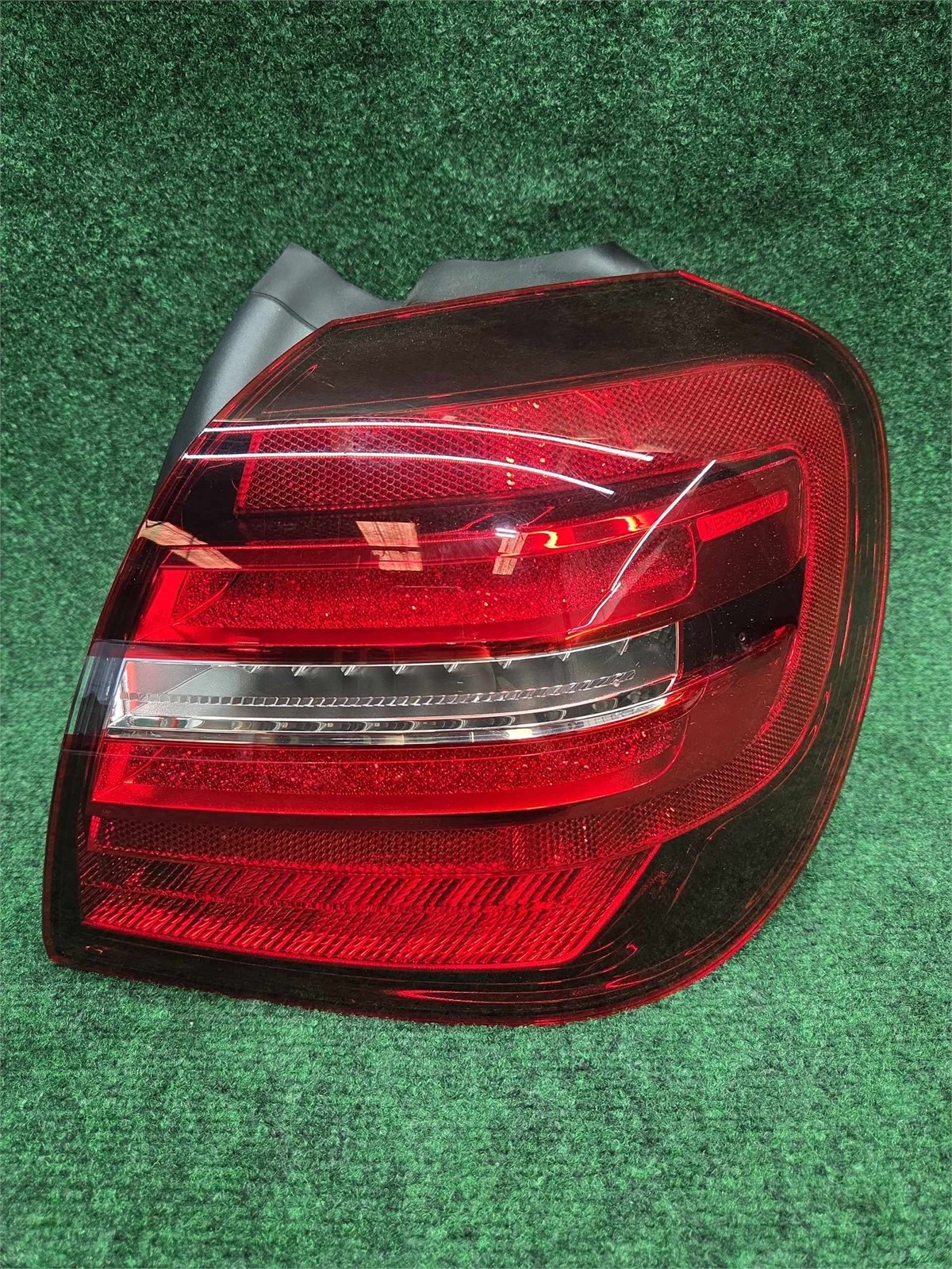 2015-2020 Mercedes Gla 250 Right Rear Quarter Tail Light Asmbly Oem A1569068600