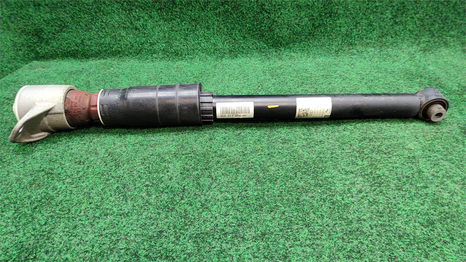 2017-2019 Audi A4 Left / Right Rear Gas Shock Absorber 69k Mls Oem 8w0513035ad